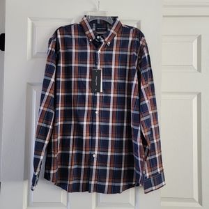 NWT! Men's Plaid Button Up Shirt - L